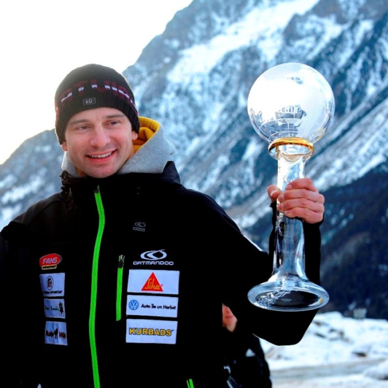 Latvijas skeletonists un pasaules kausa līderis Martins Dukurs izvēlas Kurbads